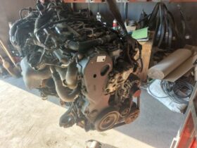 PEUGEOT Komplett Motor (Segédberendezésekkel)
