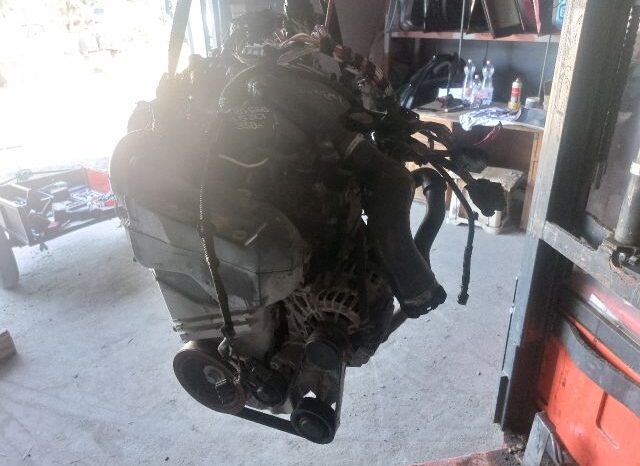 
								DACIA Komplett Motor (Segédberendezésekkel) full									