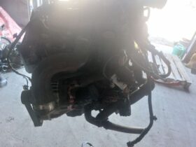 DACIA Komplett Motor (Segédberendezésekkel)