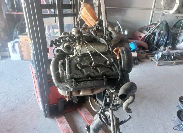 
								AUDI Komplett Motor (Segédberendezésekkel) full									