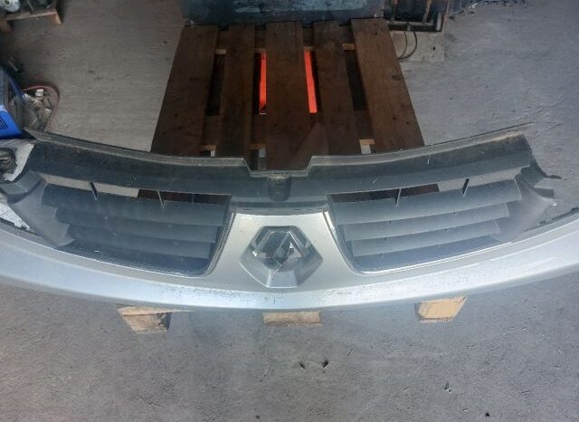 
								RENAULT Hűtőrács full									