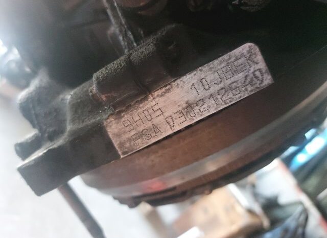 
								PEUGEOT Komplett Motor (Segédberendezésekkel) full									