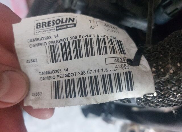 
								PEUGEOT Komplett Motor (Segédberendezésekkel) full									