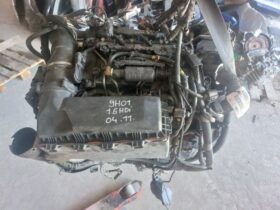 PEUGEOT Komplett Motor (Segédberendezésekkel)