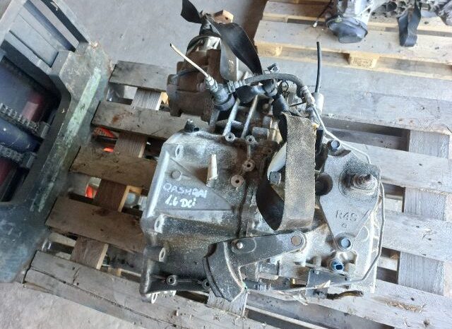 
								NISSAN Váltó (Mechanikus) full									