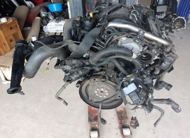 
								PEUGEOT Komplett Motor (Segédberendezésekkel) full									