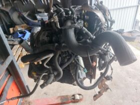 PEUGEOT Komplett Motor (Segédberendezésekkel)