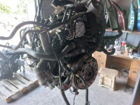 LAND ROVER Komplett Motor (Segédberendezésekkel)