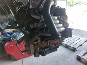LAND ROVER Komplett Motor (Segédberendezésekkel)