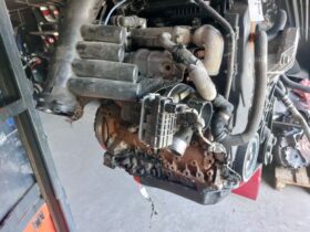 LAND ROVER Komplett Motor (Segédberendezésekkel)