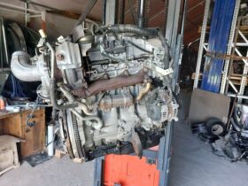 TOYOTA Komplett Motor (Segédberendezésekkel)