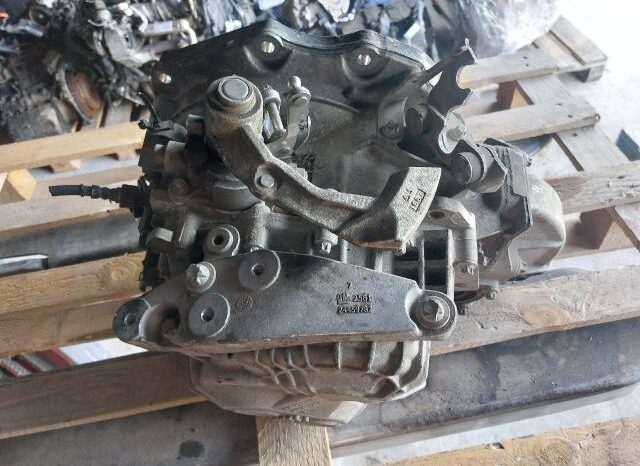 
								OPEL Váltó (Mechanikus) full									
