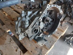 HYUNDAI Váltó (Mechanikus)