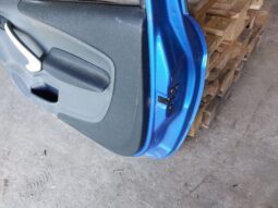 
										FORD Jobb első Ajtó (Részeivel) full									