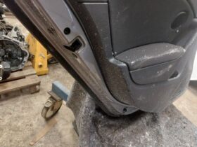 VW Bal hátsó Ajtó (Részeivel)