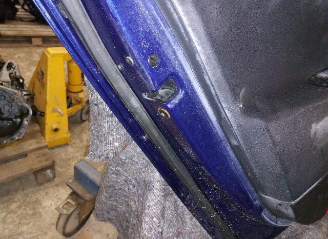 
								VW Bal hátsó Ajtó (Részeivel) full									