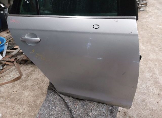 
								VW Jobb hátsó Ajtó (Részeivel) full									