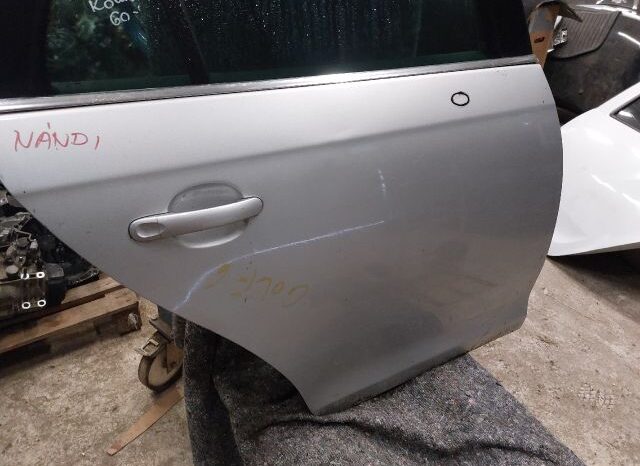 
								VW Jobb hátsó Ajtó (Részeivel) full									