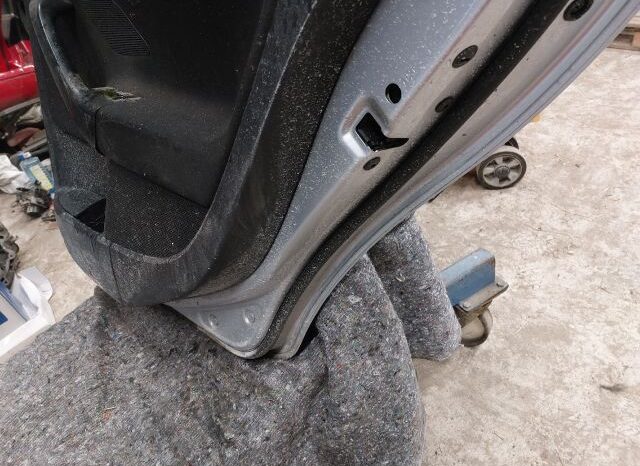 
								VW Jobb hátsó Ajtó (Részeivel) full									
