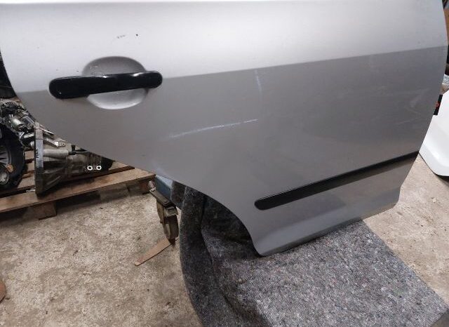 
								VW Jobb hátsó Ajtó (Részeivel) full									