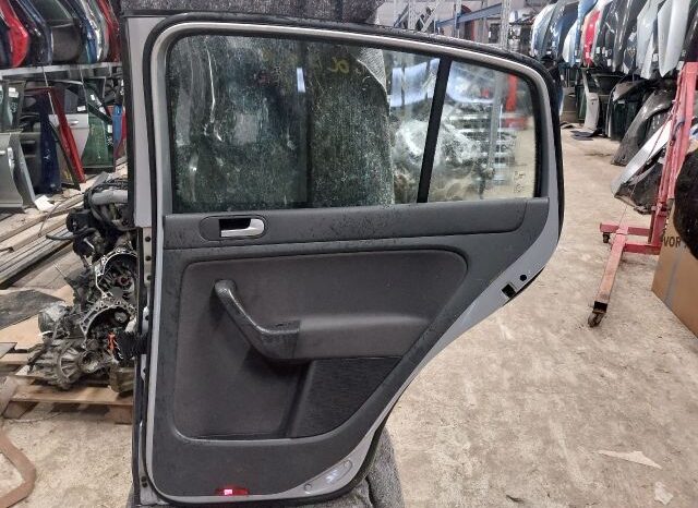 
								VW Jobb hátsó Ajtó (Részeivel) full									