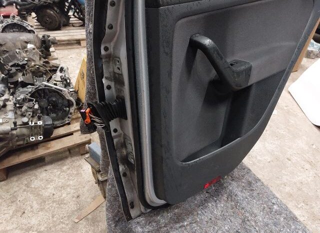 
								VW Jobb hátsó Ajtó (Részeivel) full									