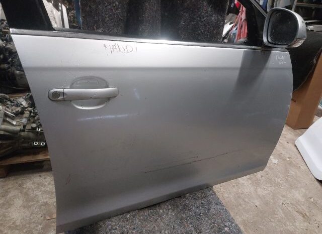 
								VW Jobb első Ajtó (Részeivel) full									