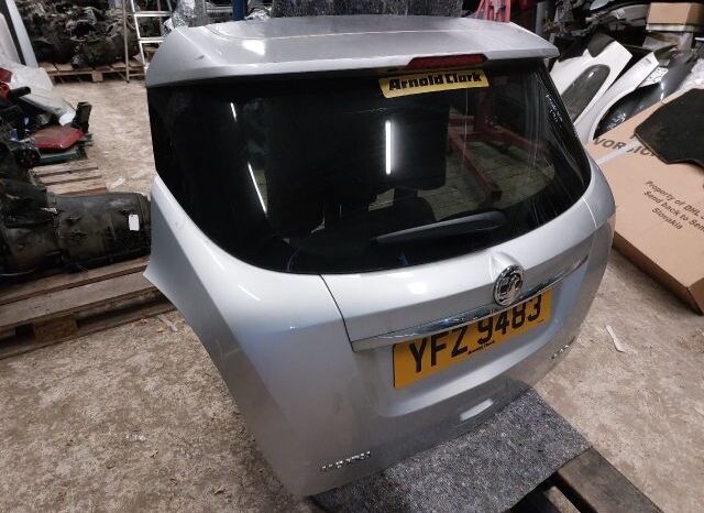 
								OPEL Csomagtérajtó (Részeivel) full									