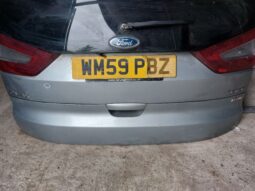 
										FORD Csomagtérajtó (Részeivel) full									