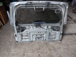 
										FORD Csomagtérajtó (Részeivel) full									