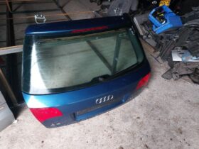 AUDI Motorháztető