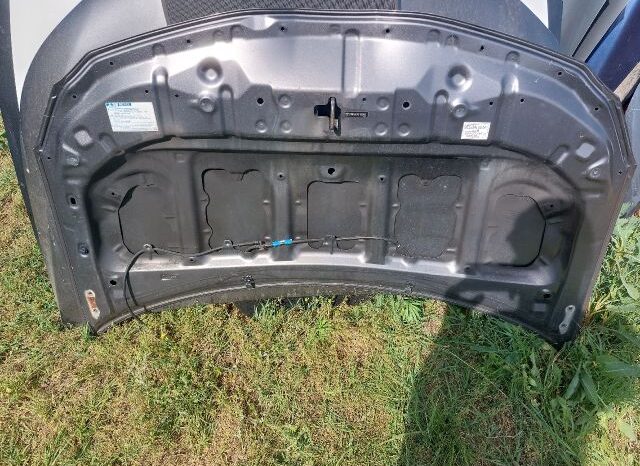
								TOYOTA Motorháztető full									