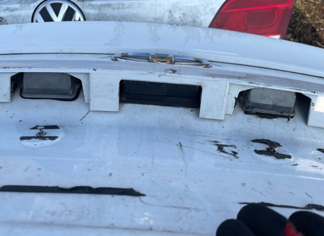 
								TOYOTA Csomagtérajtó (Részeivel) full									