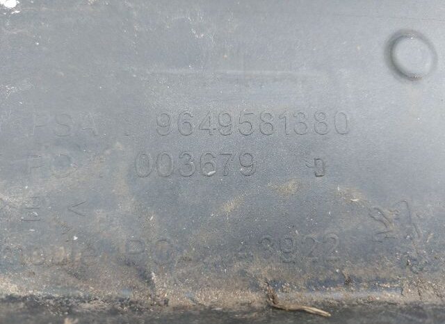 
								PEUGEOT Első Lökhárító (Részeivel) full									