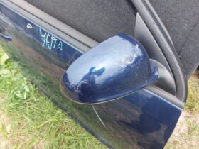 VW Jobb első Ajtó (Részeivel)