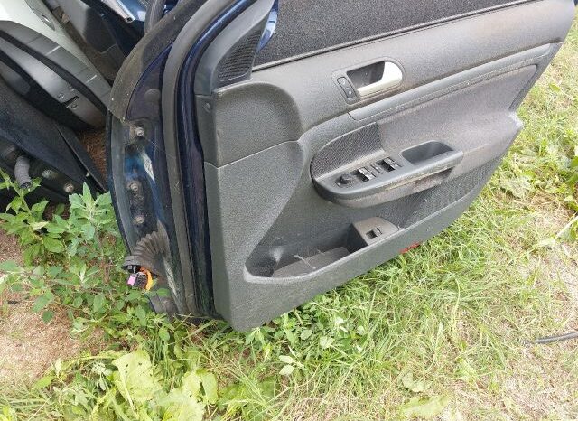 
								VW Jobb első Ajtó (Részeivel) full									