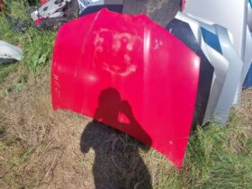 SEAT Motorháztető