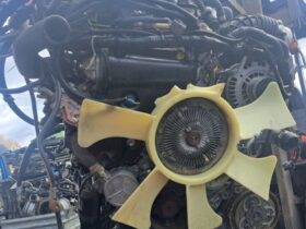 NISSAN Komplett Motor (Segédberendezésekkel)