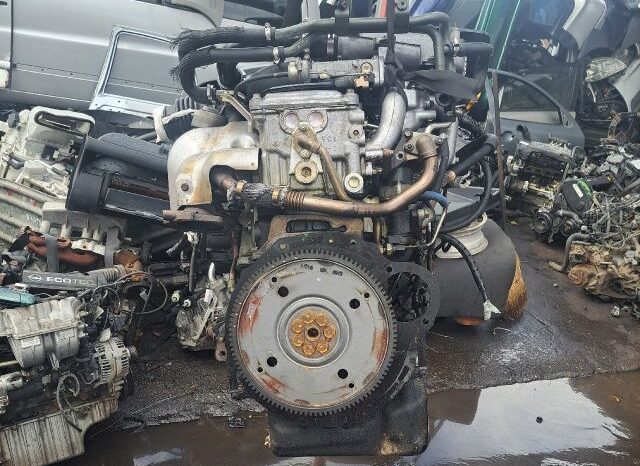 
								NISSAN Komplett Motor (Segédberendezésekkel) full									