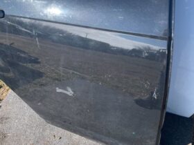 FORD Jobb hátsó Ajtó (Részeivel)