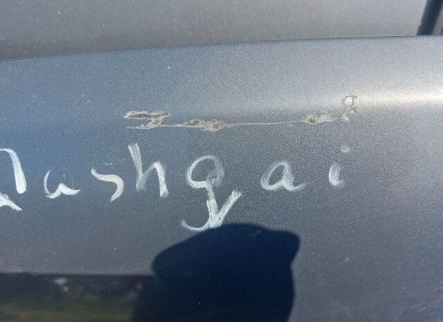 
								NISSAN Motorháztető full									