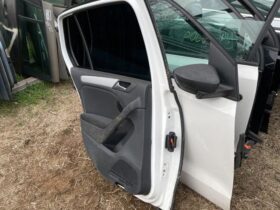 VW Bal hátsó Ajtó (Részeivel)