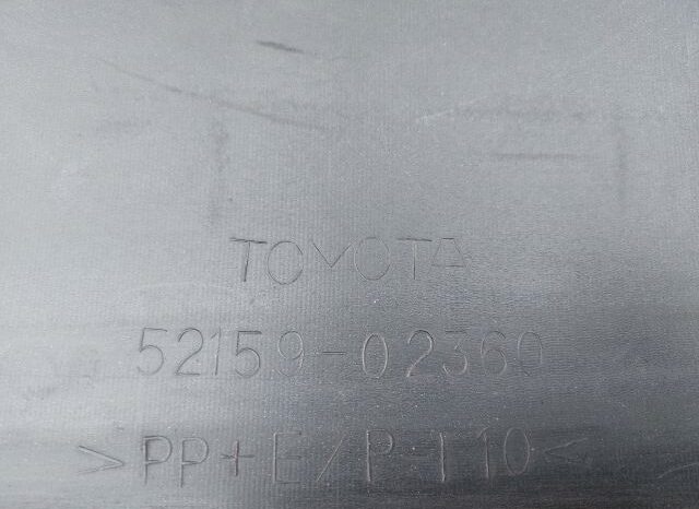 
								TOYOTA Hátsó Lökhárító (Részeivel) full									