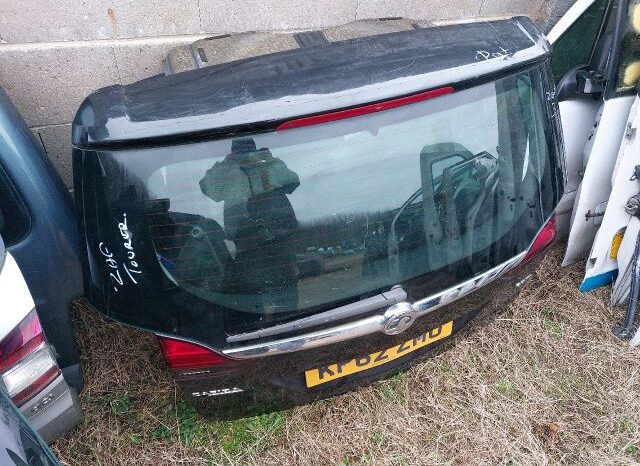 
								OPEL Csomagtérajtó (Részeivel) full									