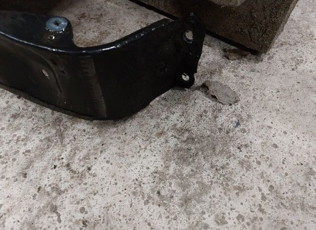 
								NISSAN Jobb első Sárvédő full									
