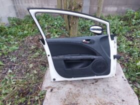 SEAT Bal első Ajtó (Részeivel)