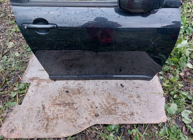 
								SUZUKI Jobb első Ajtó (Részeivel) full									