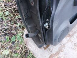 
										SUZUKI Jobb első Ajtó (Részeivel) full									