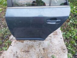 
										TOYOTA Bal hátsó Ajtó (Részeivel) full									