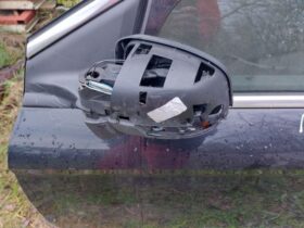 FORD Bal első Ajtó (Részeivel)